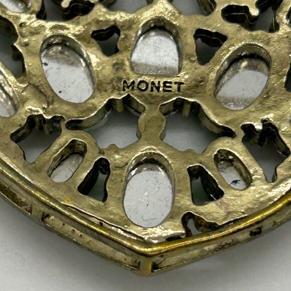 Vintage Monet  Brooch Pin Acrylic Oval Shape Gold-Tone Backing Pink Green Teal - Picture 4 of 16